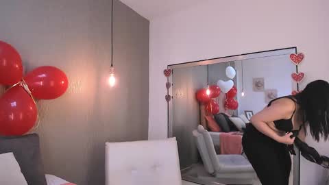 Alexa Thaylor online show from March 1, 2025, 2:55 pm