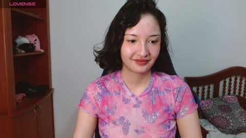 Snapshot of alexaa08 chatting on October 7, 2025, 1:41 pm Alexandra 3 online show from October 7, 2025, 1:41 pm
