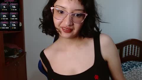 Snapshot of alexaa08 chatting on October 27, 2025, 1:15 pm Alexandra 3 online show from October 27, 2025, 1:15 pm