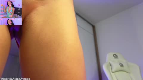Snapshot of alexaaimee chatting on December 18, 2024, 4:42 am Alexa online show from December 18, 2024, 4:42 am