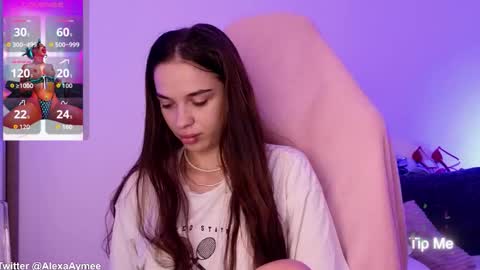 Snapshot of alexaaimee chatting on October 13, 2025, 7:47 pm Alexa online show from October 13, 2025, 7:47 pm