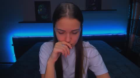 angel online show from January 21, 2025, 3:15 am