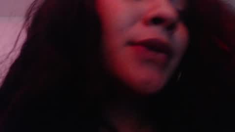 Snapshot of alexablue111 chatting on December 5, 2024, 9:28 am Alexa blue online show from December 5, 2024, 9:28 am