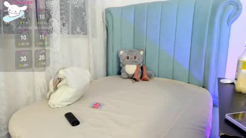 Snapshot of alexafoxy18 chatting on November 8, 2025, 9:09 am ALEXA online show from November 8, 2025, 9:09 am