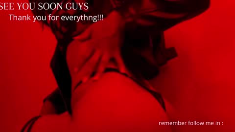 Snapshot of alexalovecastle1 chatting on December 5, 2024, 9:39 am Alexandra Castillo online show from December 5, 2024, 9:39 am