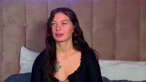 Snapshot of alexandrabloom chatting on October 6, 2025, 6:27 pm AlexandraBloom online show from October 6, 2025, 6:27 pm