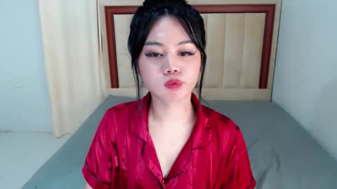 Andrea online show from November 1, 2025, 6:54 pm