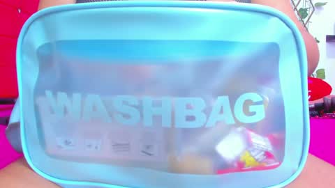 Snapshot of alexandramaravilla chatting on January 3, 2025, 3:38 am ALEXANDRA online show from January 3, 2025, 3:38 am