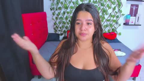 Snapshot of alexandramaravilla chatting on January 22, 2025, 1:31 am ALEXANDRA online show from January 22, 2025, 1:31 am