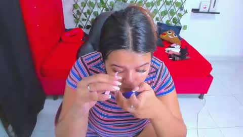 Snapshot of alexandramaravilla chatting on January 25, 2025, 9:14 pm ALEXANDRA online show from January 25, 2025, 9:14 pm