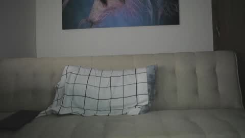 Snapshot of alexandro_king chatting on January 17, 2025, 1:36 am ALEX online show from January 17, 2025, 1:36 am