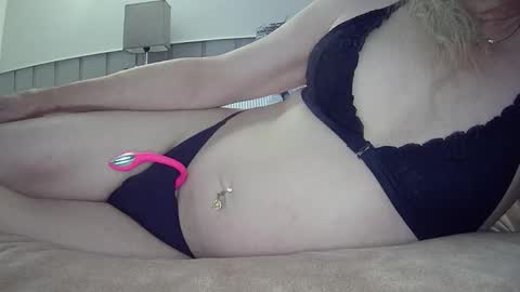 alexass online show from November 29, 2025, 4:21 pm