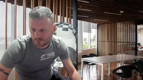 Snapshot of alexboy2022 chatting on February 2, 2025, 2:56 pm onlyfans..alexyno2022 online show from February 2, 2025, 2:56 pm