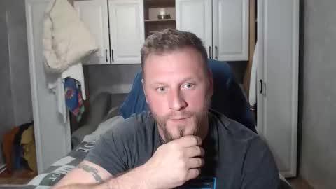 Snapshot of alexboy2022 chatting on October 22, 2025, 7:46 pm onlyfans..alexyno2022 online show from October 22, 2025, 7:46 pm