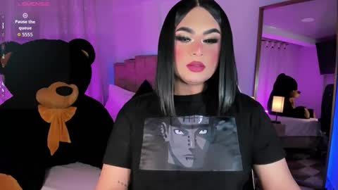  alexia mattel  online show from November 29, 2025, 10:07 am