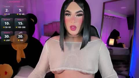  alexia mattel  online show from November 30, 2025, 6:56 pm