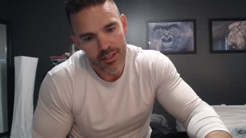 Snapshot of alexiarain chatting on October 8, 2025, 3:31 pm Alex online show from October 8, 2025, 3:31 pm