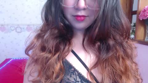 Snapshot of alexiarestrepo chatting on January 21, 2025, 12:07 pm Alexia online show from January 21, 2025, 12:07 pm