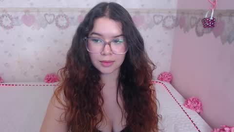 Snapshot of alexiarestrepo chatting on February 13, 2025, 3:14 pm Alexia online show from February 13, 2025, 3:14 pm