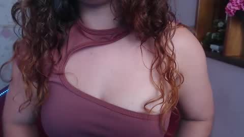 Snapshot of alexiarestrepo chatting on March 10, 2025, 2:59 pm Alexia online show from March 10, 2025, 2:59 pm