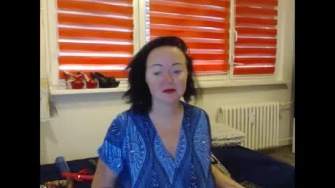 alexie33 online show from September 18, 2025, 8:49 am