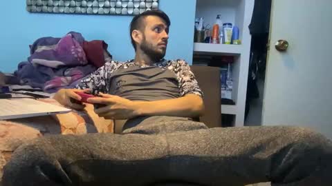 alexitho35 online show from December 19, 2025, 5:25 am