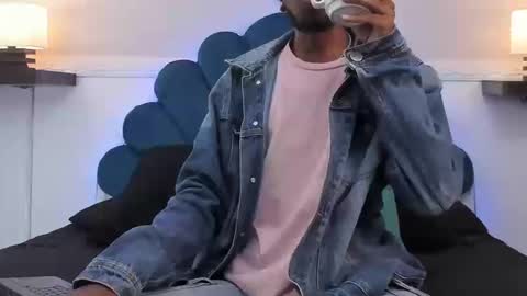 Alex Jaccob online show from September 25, 2025, 1:37 pm