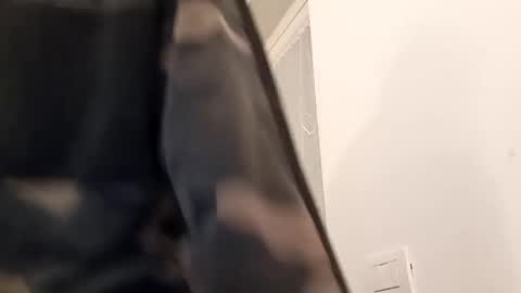 Snapshot of alexniculita33 chatting on October 30, 2025, 12:56 am alexniculita33 online show from October 30, 2025, 12:56 am