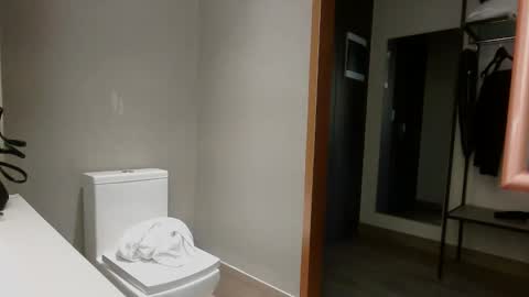 alexpiloto online show from November 20, 2025, 12:49 pm