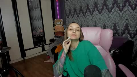 Alex online show from December 2, 2024, 3:15 am