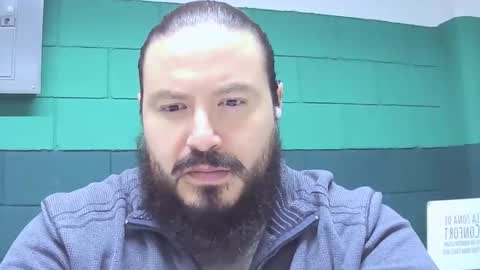 Snapshot of alextambet chatting on January 7, 2025, 12:52 pm alextambet online show from January 7, 2025, 12:52 pm