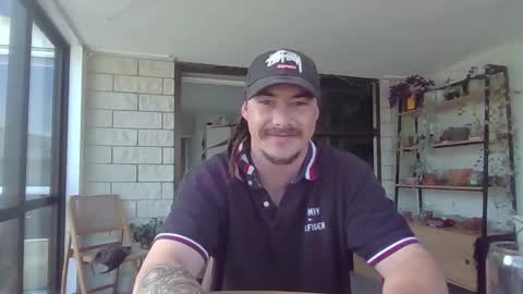 Alex online show from November 8, 2025, 10:52 pm