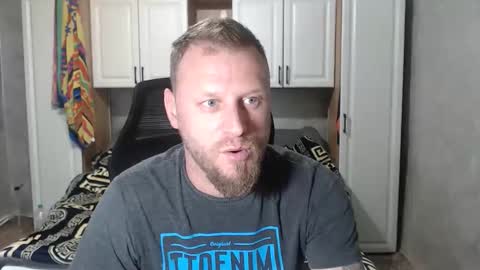 Snapshot of alexyno2020 chatting on November 2, 2025, 6:32 pm alexyno2022 ONLYFANS online show from November 2, 2025, 6:32 pm