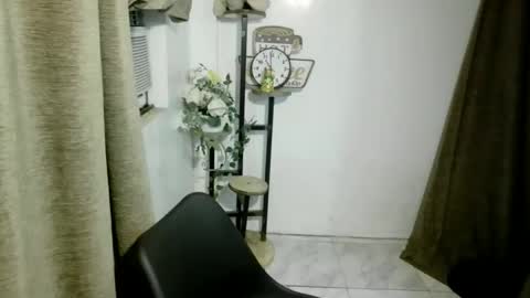 Snapshot of aleysia69 chatting on September 16, 2025, 7:26 pm MARIE online show from September 16, 2025, 7:26 pm