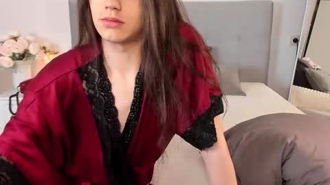 Snapshot of alfred_jones chatting on November 9, 2025, 10:35 am Alfreda online show from November 9, 2025, 10:35 am