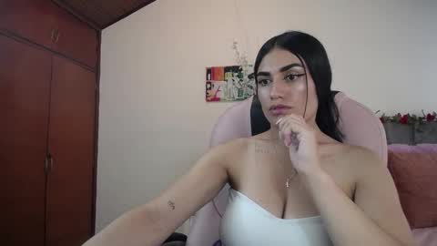 Snapshot of alheli_16 chatting on January 25, 2025, 3:30 pm Alheli online show from January 25, 2025, 3:30 pm