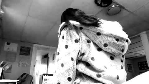 Snapshot of ali_tayler chatting on December 1, 2025, 3:17 pm ali_tayler online show from December 1, 2025, 3:17 pm