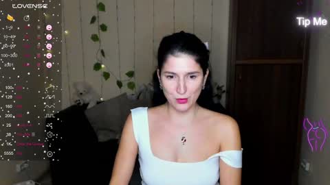 Alianna online show from January 25, 2025, 12:26 pm