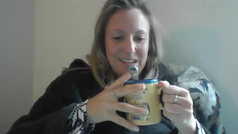 Alice online show from December 21, 2024, 1:42 pm