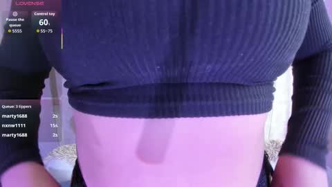 alice_26__ online show from November 24, 2025, 1:44 pm