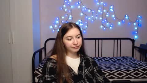 Snapshot of alice_________________________ chatting on January 9, 2025, 5:00 pm Alice online show from January 9, 2025, 5:00 pm