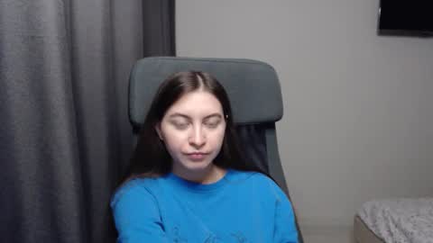Snapshot of alice_________________________ chatting on February 16, 2025, 8:44 pm Alice online show from February 16, 2025, 8:44 pm