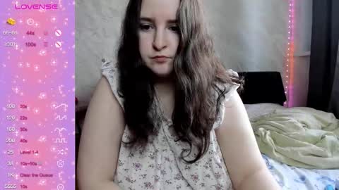 Snapshot of alice_allens chatting on November 20, 2025, 9:42 am Alice online show from November 20, 2025, 9:42 am