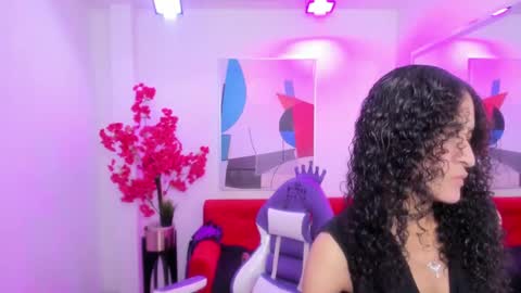 Snapshot of alice_candace chatting on March 11, 2025, 12:17 pm Alice online show from March 11, 2025, 12:17 pm