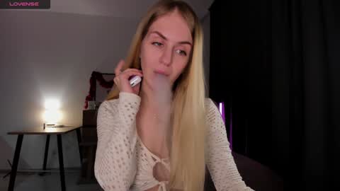 Snapshot of alice_dias chatting on December 26, 2024, 3:53 pm alice_dias online show from December 26, 2024, 3:53 pm