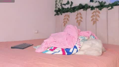 Snapshot of alice_guzman1 chatting on November 18, 2025, 9:08 pm ALICE Alice guzman online show from November 18, 2025, 9:08 pm