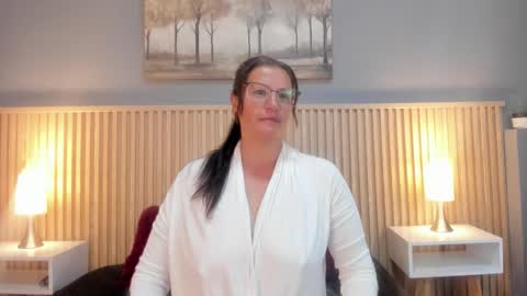 Snapshot of alice_h4rt chatting on October 23, 2025, 1:43 pm Alice online show from October 23, 2025, 1:43 pm