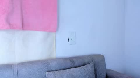 Snapshot of alice_jenner_ chatting on February 28, 2025, 12:21 am Alice online show from February 28, 2025, 12:21 am