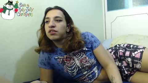 Snapshot of alice_magnus chatting on December 25, 2024, 11:22 am alice online show from December 25, 2024, 11:22 am