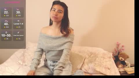 Snapshot of alice_middle01 chatting on October 10, 2025, 4:39 pm Alice online show from October 10, 2025, 4:39 pm